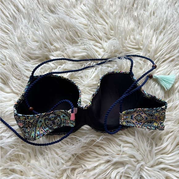 victoria secret - Picture 2 of 5